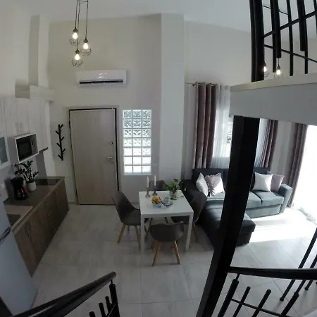 Welcome Apartment Peraía